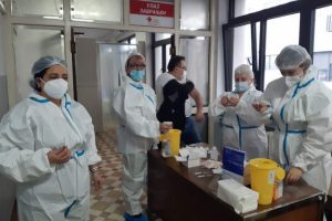 LESKOVAC: Počela vakcinacija zdravstvenih radnika u Jablaničkom okrugu