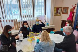 NARODNA BIBLIOTEKA – Leskovac: Izrada zaštitnih vizira pomoću 3D štampača