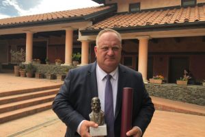 DR GORAN CVETANOVIĆ, gradonačelnik Leskovca, dobitnik nagrade „Kapetan Miša Anastasijević“