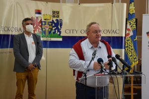 ORGANIZACIJA ACB I LESKOVAC DODELJUJU 12 PLASTENIKA