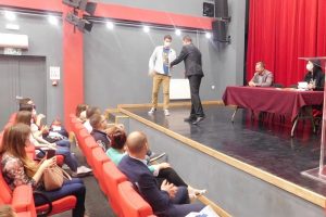 VLASOTINCE. Dodeljene novčane nagrade učenicima, studentima i mladim talentima