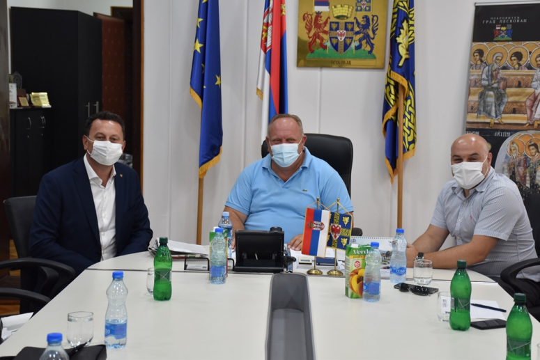 LESKOVAC I KRIVA PALANKA: „Povezivanju bisera“, uređenje kanjona reke Vučjanke
