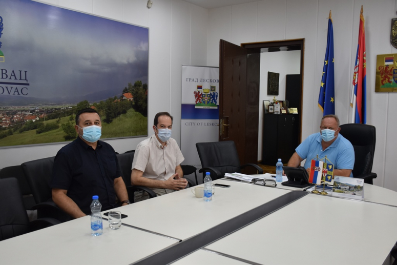 LESKOVAC: Gradonačelnik dr Goran Cvetanović i predstavnici Telekoma razgovarali o budućoj saradnji LESKOVAC: Gradonačelnik dr Goran Cvetanović i predstavnici Telekoma razgovarali o budućoj saradnji