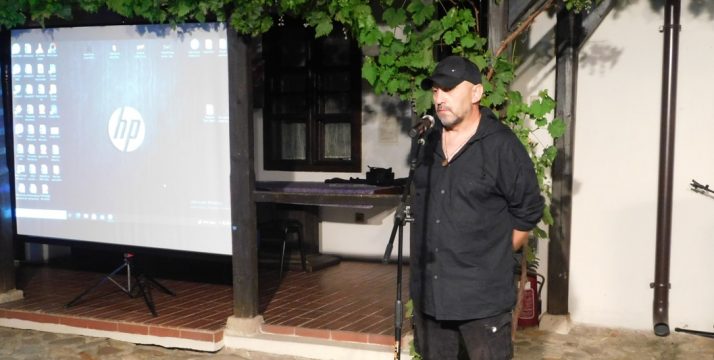 NEBOJŠA ILIĆ ILKE: „Nije važno odakle sam“, režija, Svetlana Stanković, tekst