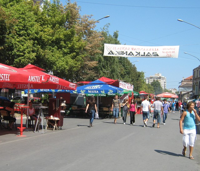 PUTEVI SRBIJE: Zbog „Roštiljijade“ u Leskovcu zatvara se ulica Bulevar oslobođenja