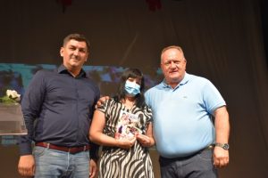 URUČENE PONOSNE KARTICE: „Cena minus za tri plus“