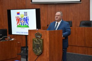 Gradonačelnik Leskovca dr Goran Cvetanović najavljuje da će podneti ostavku! Zašto!?