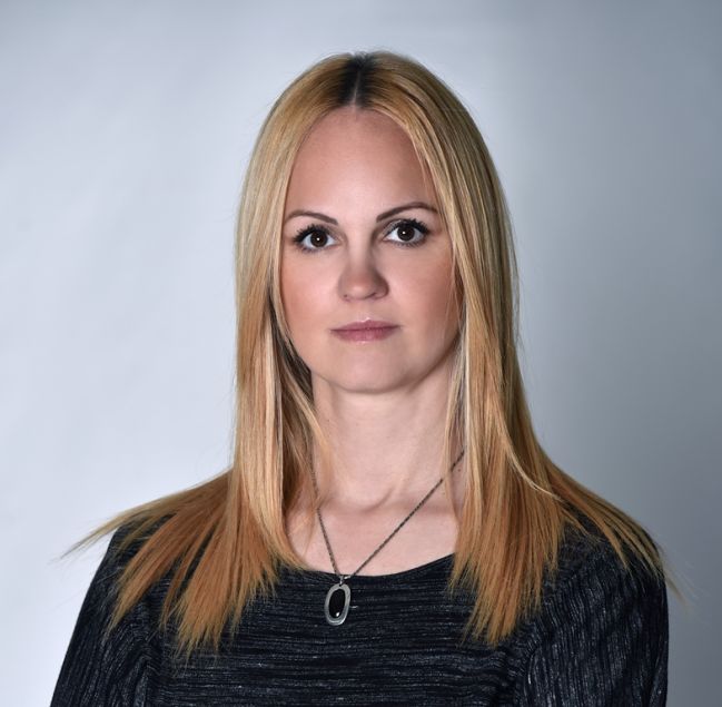 Jelena Popović-Bujić, osnivač One Way Consulting, u domenu marketinga i informacionih tehnologija Jelena Popović-Bujić, osnivač One Way Consulting, u domenu marketinga i informacionih tehnologija