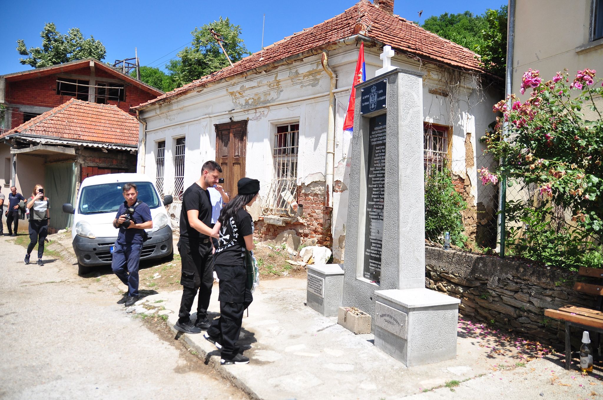 DADINCE: Održan Ravnogorski skup, intonirana himna „Bože pravde“ i položeni venci i cveće
