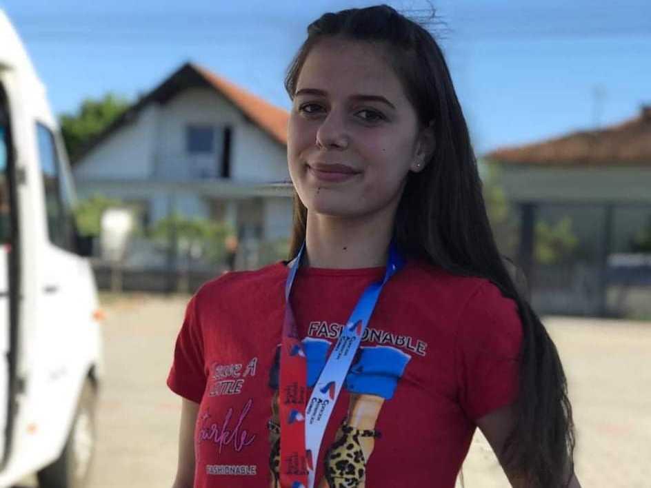 LESKOVAC: Tanja Antić, Nina Stanisavljević i Tanja Popović, veliki uspesi na takmičenjima u Evropi LESKOVAC: Tanja Antić, Nina Stanisavljević i Tanja Popović, veliki uspesi na takmičenjima u Evropi
