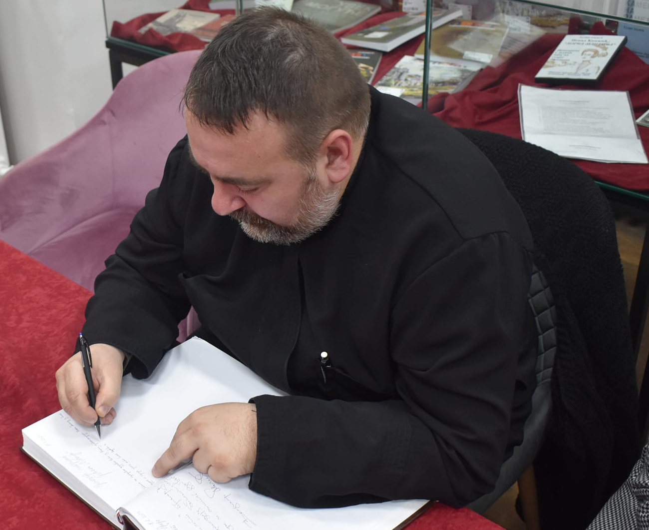 Promocija istorijskog romana „Odžaklija“ protojereja Miroslava Jovanovića Promocija istorijskog romana „Odžaklija“ protojereja Miroslava Jovanovića