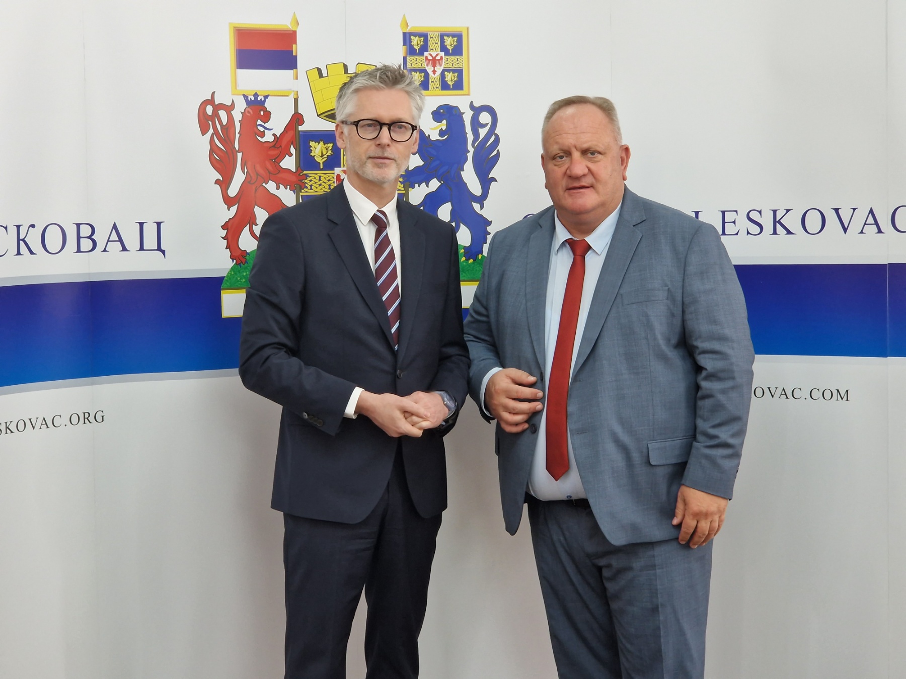 Njegova ekselencija, ambasador Austrije Kristijan Ebner, u Leskovcu, poseta Narodnom muzeju Njegova ekselencija, ambasador Austrije Kristijan Ebner, u Leskovcu, poseta Narodnom muzeju