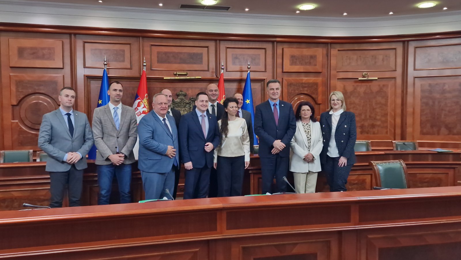 Gradonačelni dr Goran Cvetanović i ministar Branko Ružić potpisali sporazum o gradnji vrtića u Leskovcu