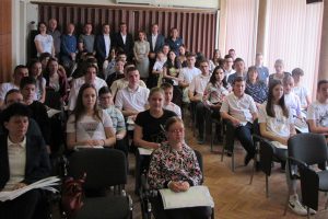 Najbolji učenici Vlasotinca: Prijem kod predsednika opštine Bratislava Petrovića
