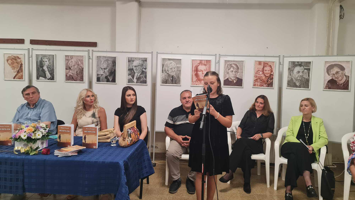 Fotografija dana: Promocija zbirke „(Ne)vreme“ Marije Popović