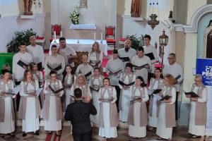 Leskovac: Dečji crkveni hor „Branko“ – prijem kod gradonačelnika