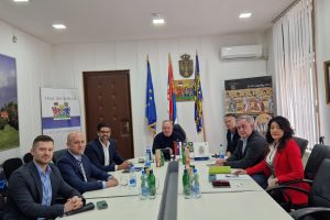 Leskovac: Sastanak gradonačelnika Cvetanovića sa predstavnicima kompanije „Zdravlje“