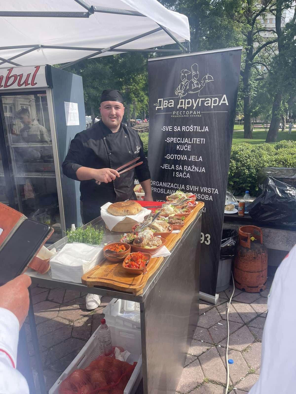 Dr Goran Cvetanović, gradonačelnik: Leskovac je oduvek poznat po ukusnoj hrani gostoprimstvu Dr Goran Cvetanović, gradonačelnik: Leskovac je oduvek poznat po ukusnoj hrani gostoprimstvu