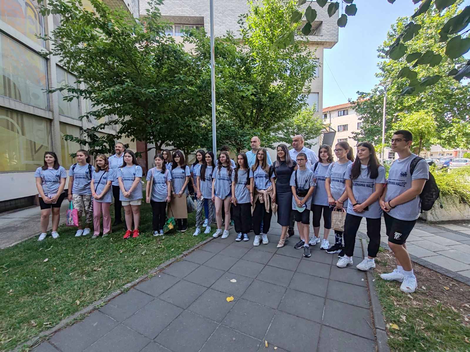 Ogledalo vremena: Jubilarna 30. likovna kolonija „Na krilima mašte“ kraj Vlasinskog jezera