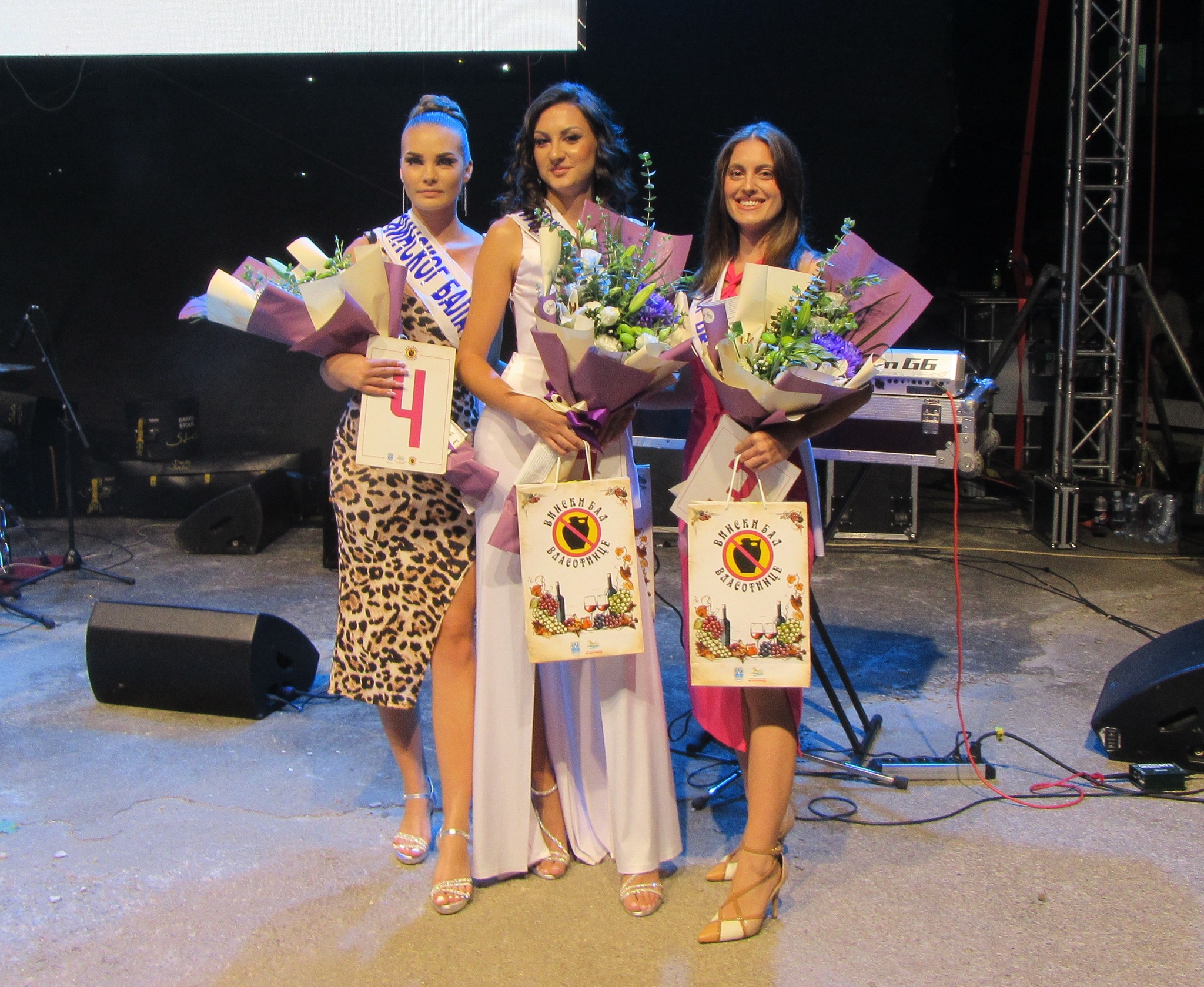 Vinski bal 2024: Jovana Mitić najlepša devojka 38. Vinskog bala