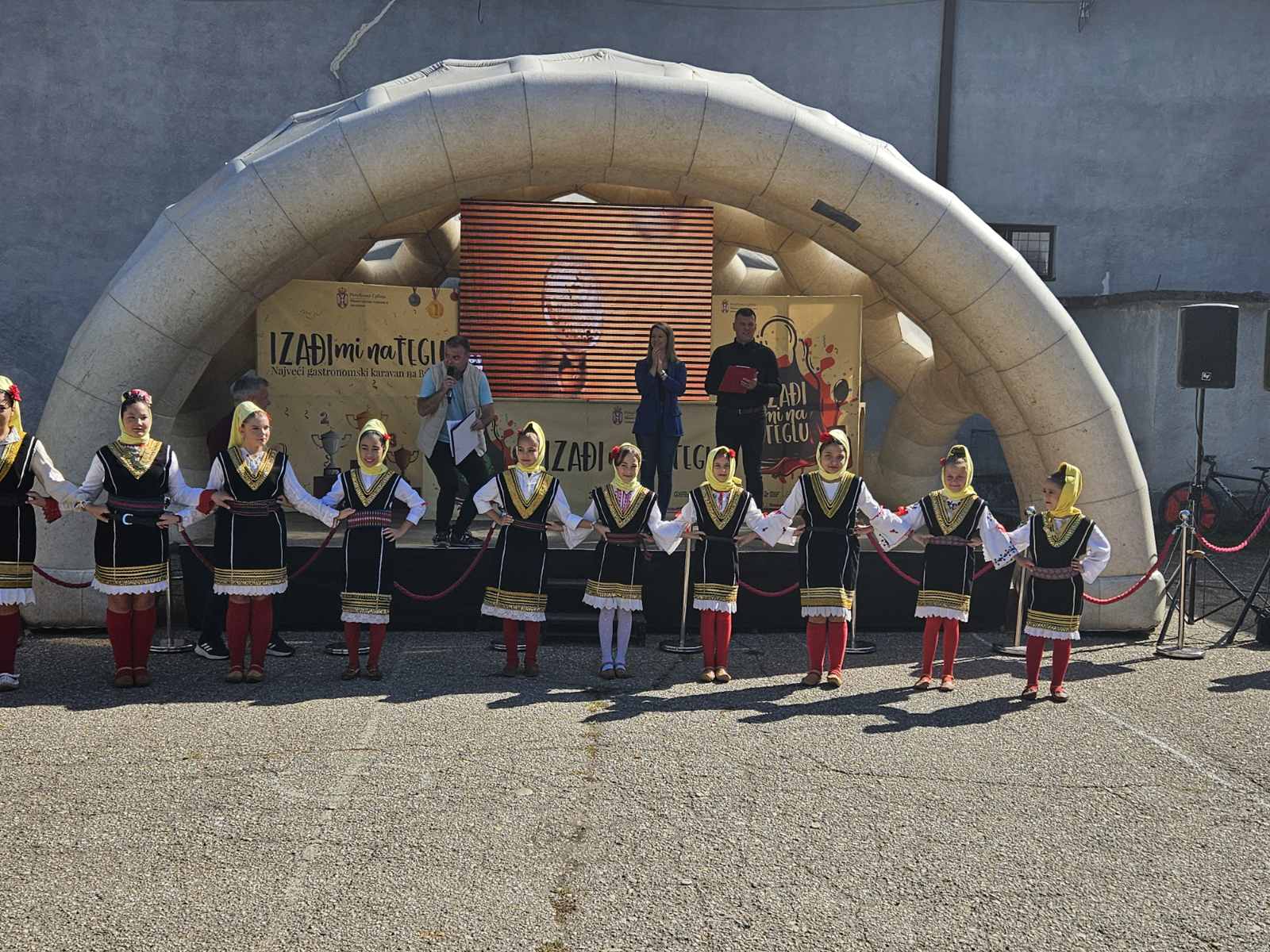 Ogledalo vremena: Brestovac – „Izađi mi na teglu“