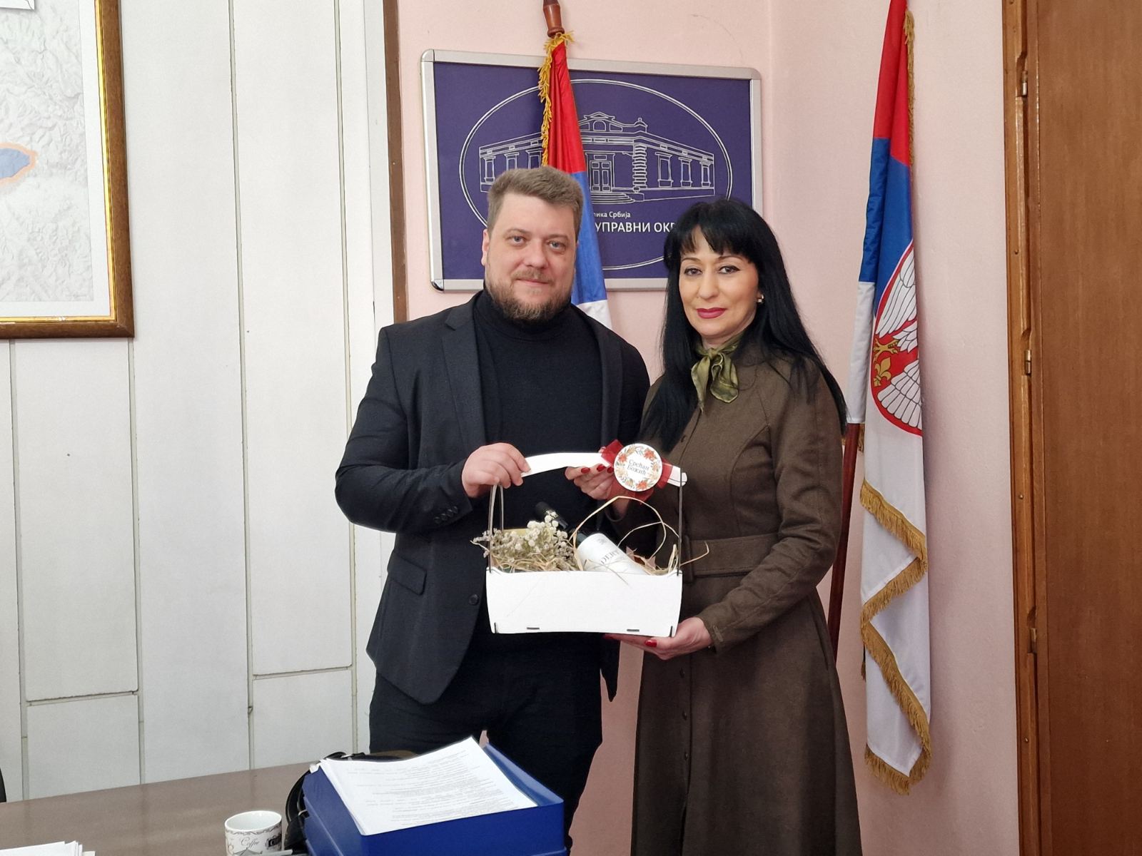 Leskovac: Zamenica gradonačelnika dr Lidija Dimitrijević obišla zaposlene u lokalnoj samoupravi