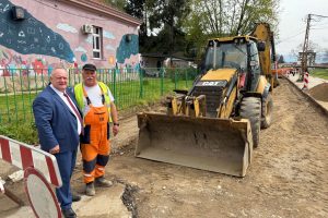Leskovac: Gradonačelnik dr Goran Cvetanović obišao radove na rehabilitaciji ulice Vlade Đorđevića