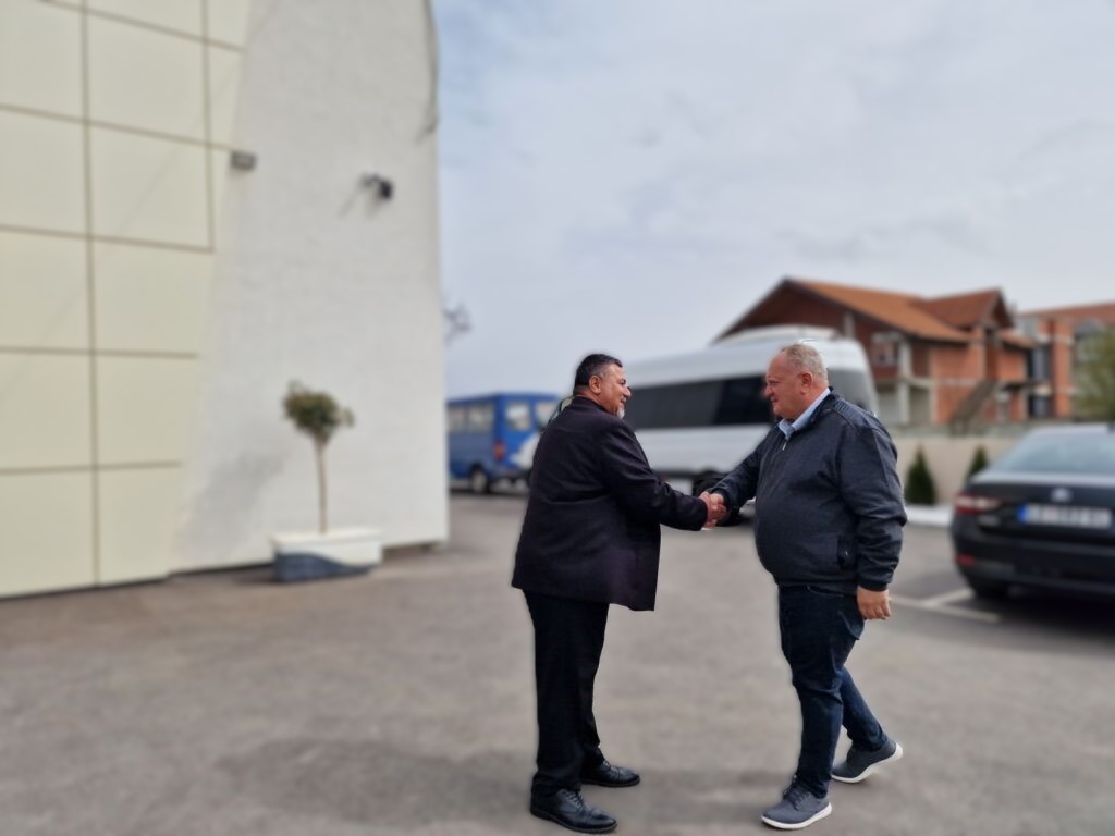 Prva romska hrišćanska crkva: Pastor Selim Alijević uputio najtoplije čestitke gradonačelniku Leskovca dr Goranu Cvetanoviću Prva romska hrišćanska crkva: Pastor Selim Alijević uputio najtoplije čestitke gradonačelniku Leskovca dr Goranu Cvetanoviću