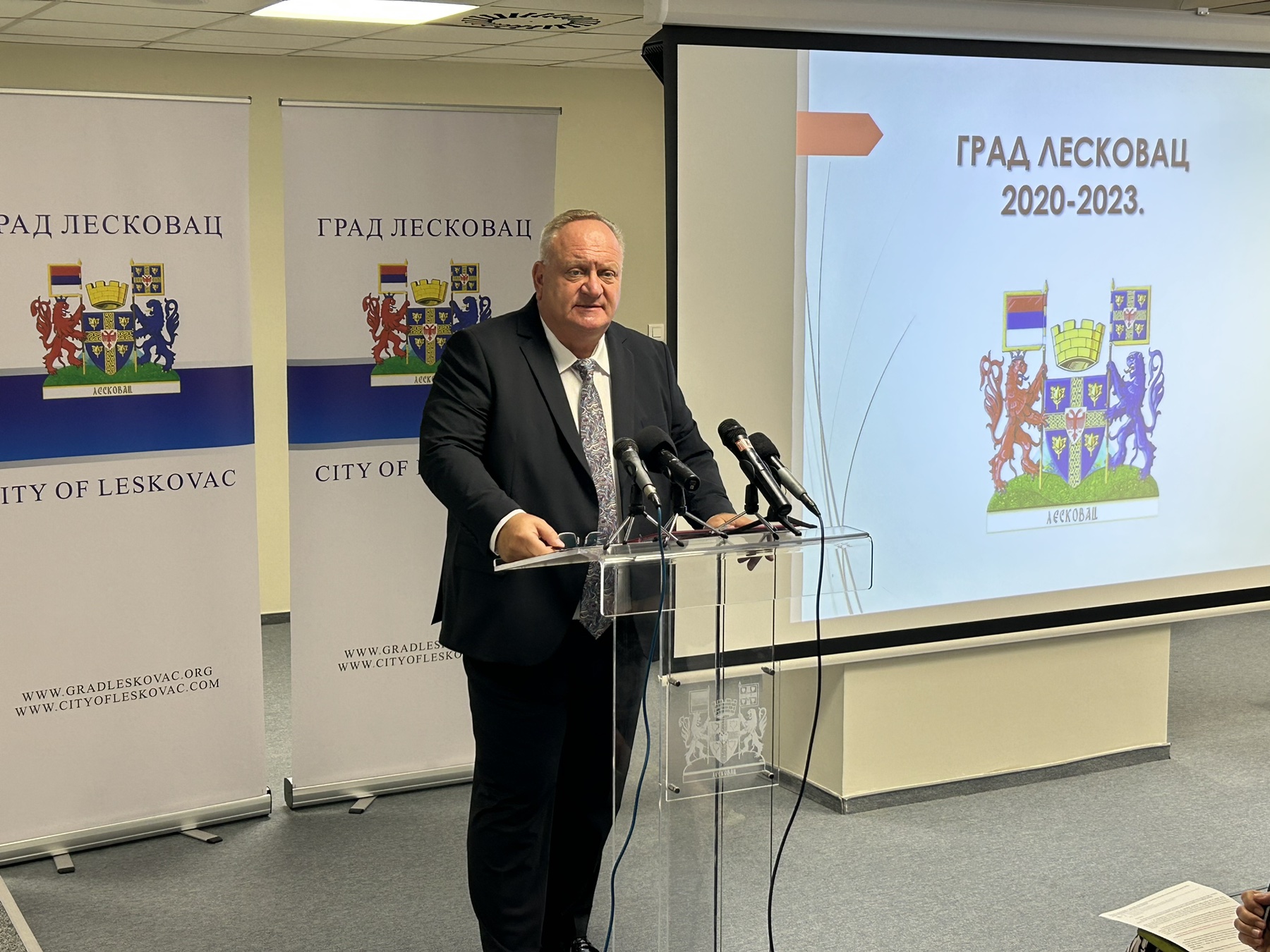 ChatGPT: Dr Goran Cvetanović, gradonačelnik grada Leskovca ChatGPT: Dr Goran Cvetanović, gradonačelnik grada Leskovca