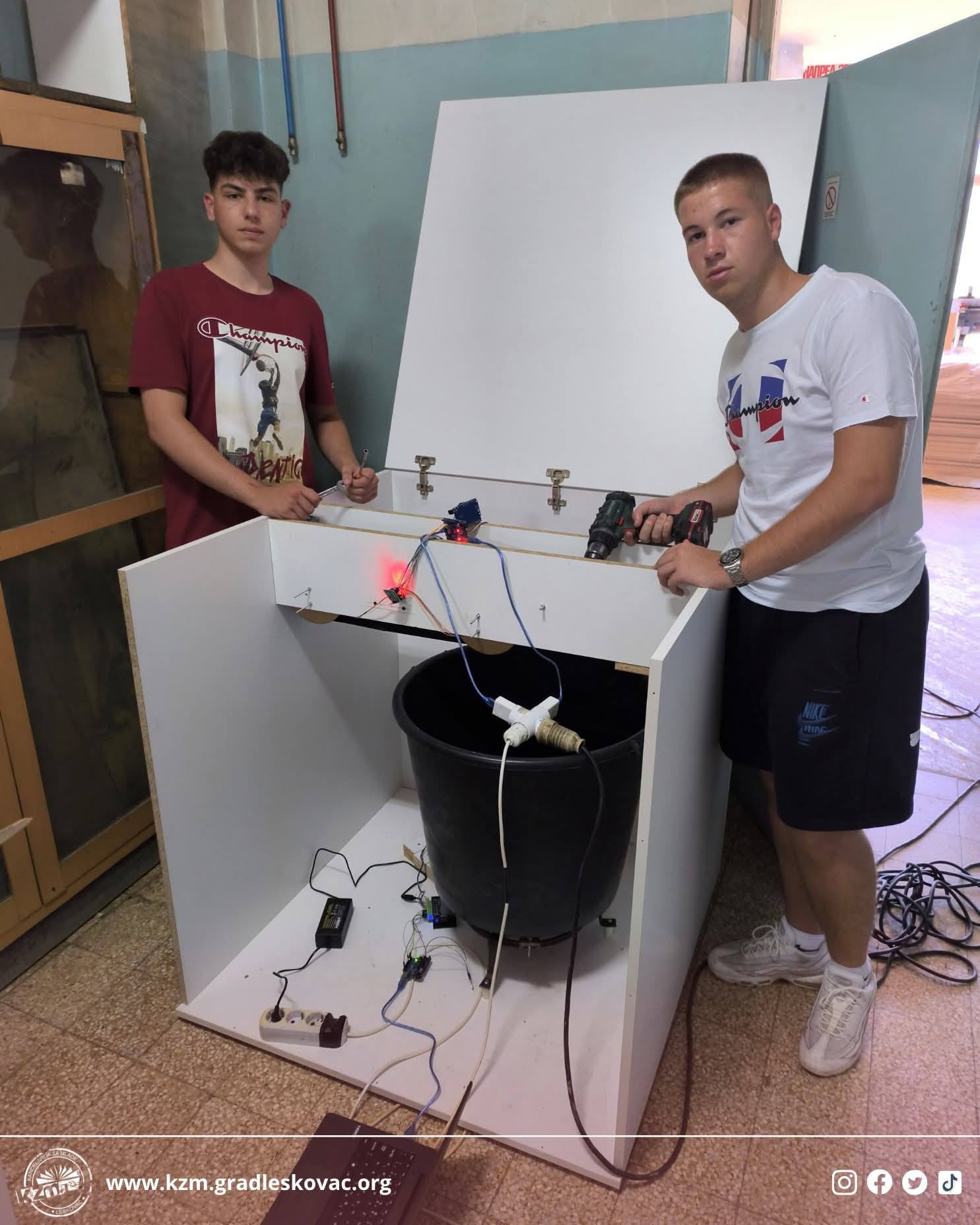 „Svetionik znanja“: Tim iz Leskovca osvojio prvo mesto