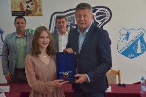 Una Gligorijević, atletičarka AK „Vlasotince“: Sanjam da osvojim olimpijsku medalju!