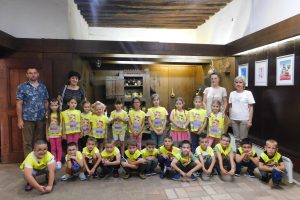 Vlasotince: Predškolarci PU „Milka Dimanić“ posetili zavičajni muzej
