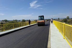 Most u Donjem Krajincu, čija je gradnja počela 2003. godie, više nije – neupotrebljiv!
