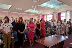 Leskovac: Ekonomska škola „Đuka Dinić“ obeležila sedamdeset i sedmu godišnjicu postojanja