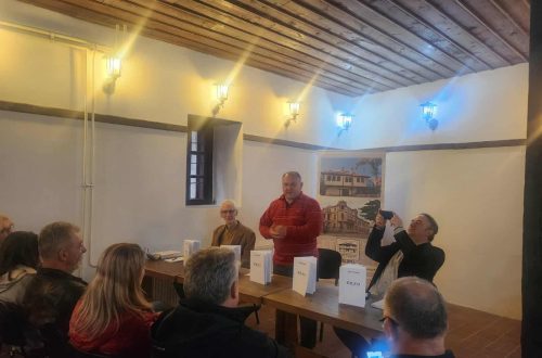 Нarodna biblioteka „Desanka Maksimović“: Predstavljen roman „Belo“ Нarodna biblioteka „Desanka Maksimović“: Predstavljen roman „Belo“