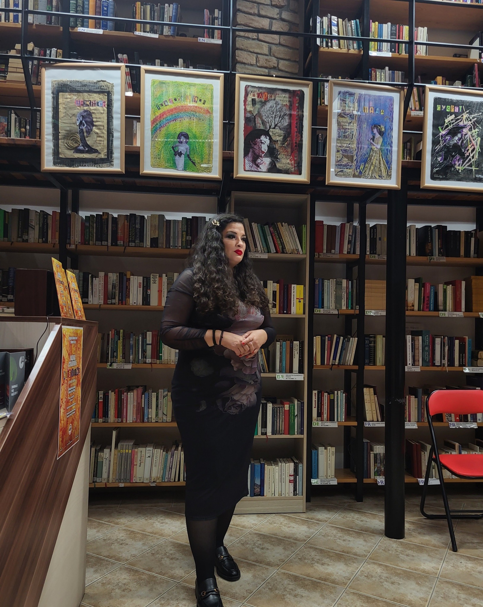 Nadica Stojanović: „Iščekivanje“, otvorena humanitarna izložba u Gradskoj biblioteci u Novom Sadu