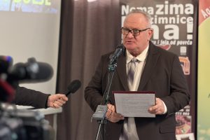 Gradonačelnik Leskovca dr Goran Cvetanović otvorio 17. Agrolider, sakupljena 44 izlagača