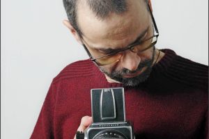 Dejan Veljković: Izložba „Traganja“ otvorena u leskovačkom Narodnom muzeju