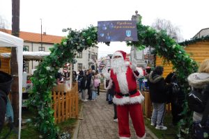 Vlasotince: Novogodišnji bazar 25. i 26. decembra, druženje sa Deda Mrazom u centru grada
