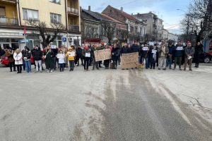 Vlasotince: Pamtiće se 2025. godina – protest slobodnih upkos surovoj realnosti!