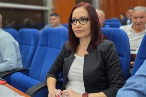 Jelena Spirić, poslanica: Nelogični računi za struju nisu tehnička greška!!!