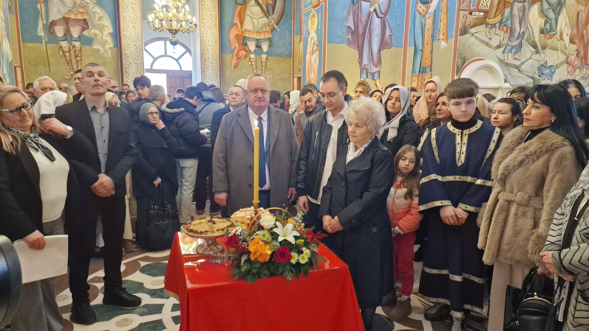 Leskovac: Svetom arhijerijskom liturgijom obeležena hramovna slava Svetog Simeona Mirotočivog u naselju „Dubočica“