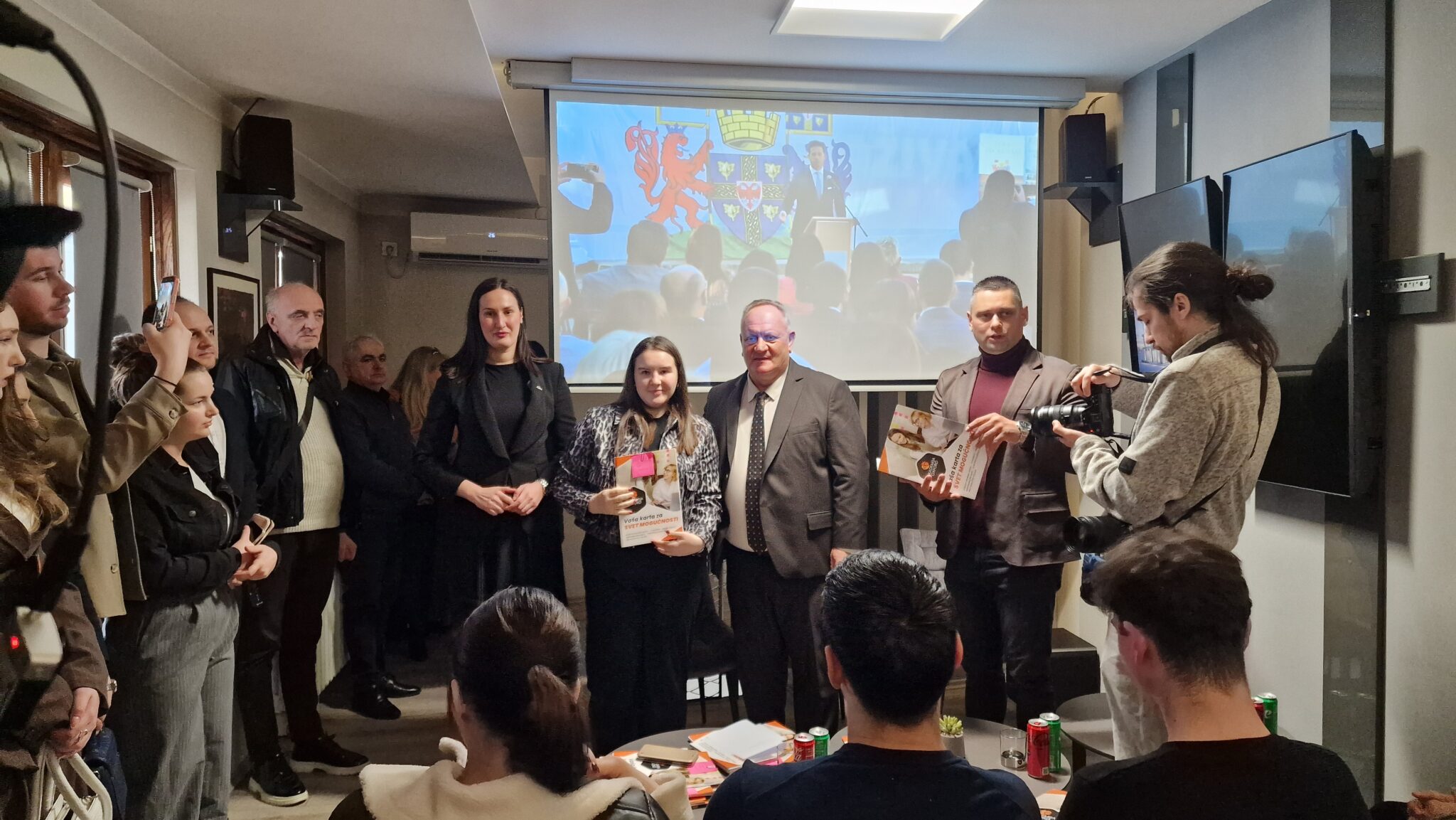 Leskovac: Projekat „Znanje je šansa“, uručeni sertifikati