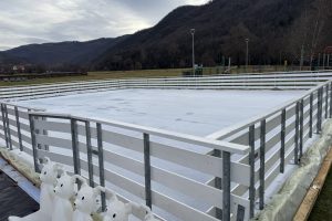 Vlasotince: Počelo da radi klizalište pored reke Vlasine