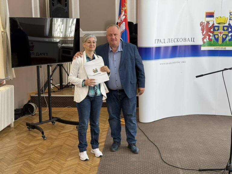 Leskovac: Status roditelj-negovatalj sprovodi se već godinu dana Leskovac: Status roditelj-negovatalj sprovodi se već godinu dana