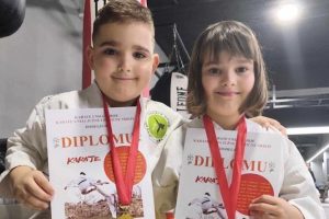 Lebane: Mladi karatista Pavle Jović osvojio prvo mesto i obezbedio učešće na prvenstvu Srbije