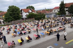 Marko Stojanović, profesor: Istovremeno 1.800 učenika crta stripove u Leskovcu, Vlasotincu, Babušnici i Turekovcu
