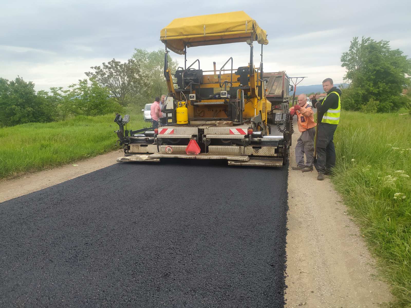 Leskovac: Rehabilitacija puta Donja Jajina – Šišince Leskovac: Rehabilitacija puta Donja Jajina – Šišince
