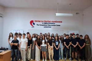 Leskovac: U Centru za stručno usavršavanje uručene zahvalnice – „Program za talentovane i nadarene učenike“