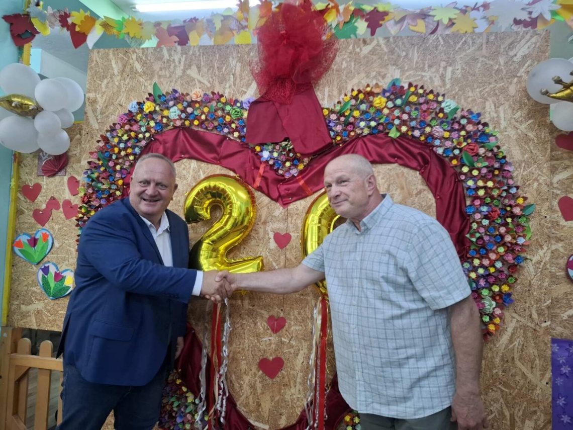 Leskovac: Dnevni boravak „Duga“ udruženja MNRO proslavio jubilarnih 20 godina rada